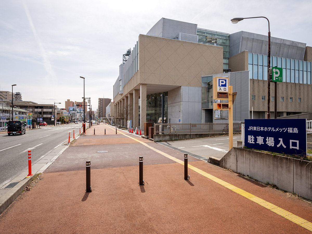 150台駐車可能平面駐車場