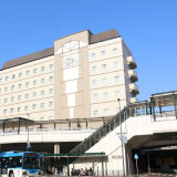 【外観】駅から徒歩1分