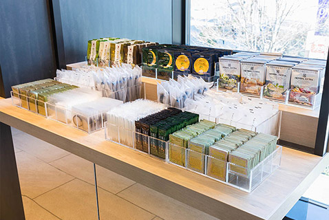 Amenity station
