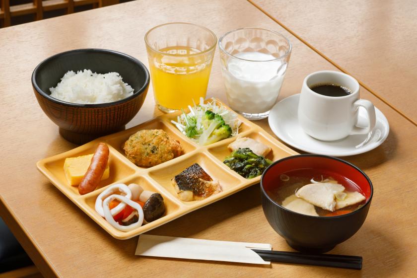 【朝食付き】シンプルステイ ～ 八戸駅直結の好立地。シンプルながら、充実の朝食と快適なひとときを ～