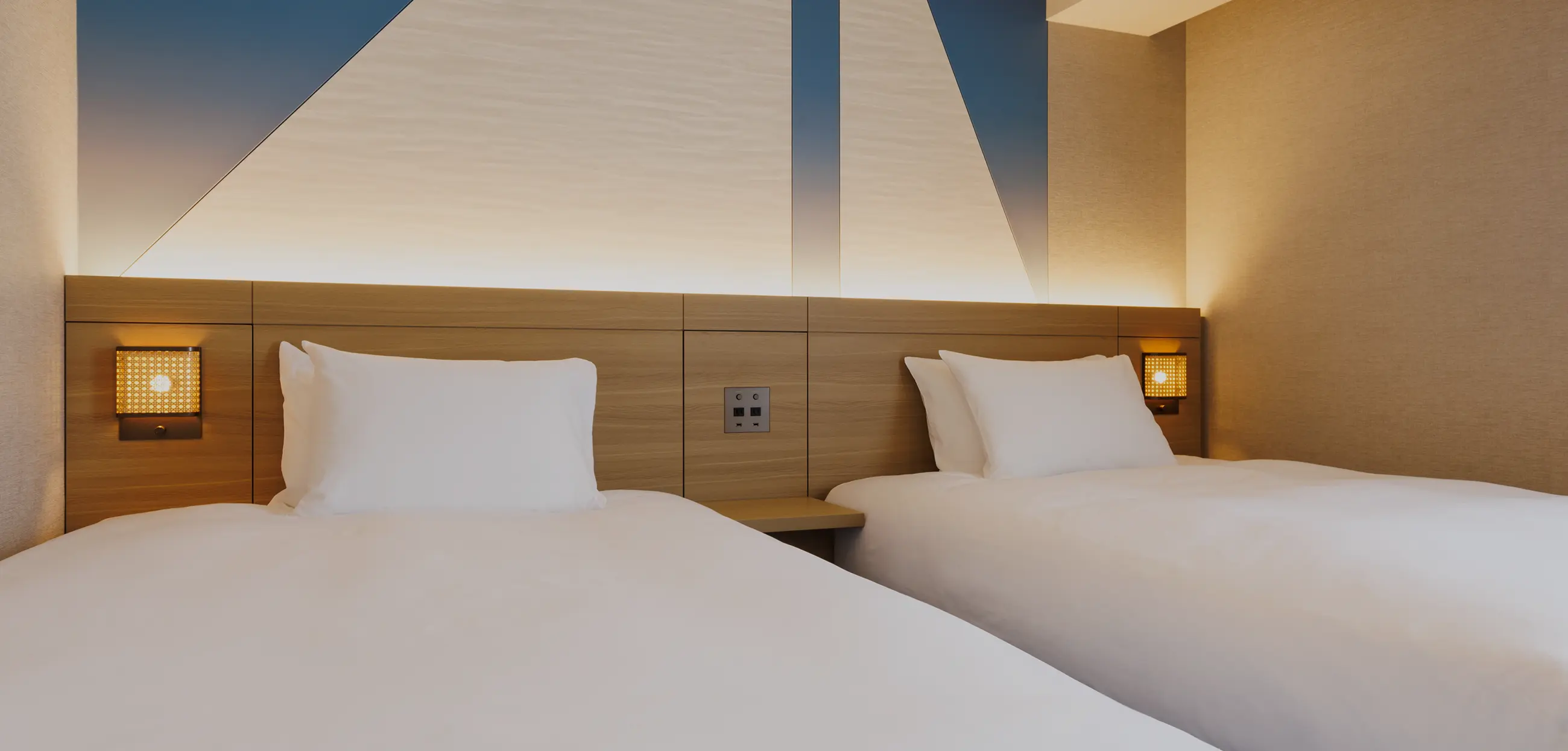 JR-EAST HOTEL METS PREMIER MAKUHARITOYOSUNA