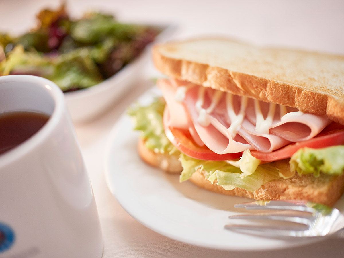 Choose your own cafe-style breakfast set