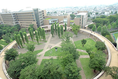 東京外国語大学