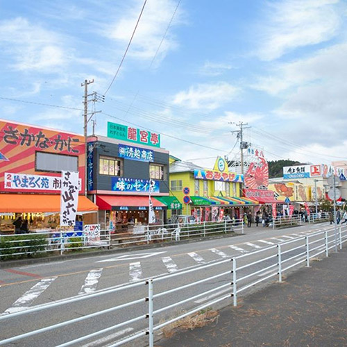 Teradomari Fish Market Street