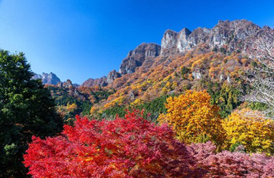 妙義山