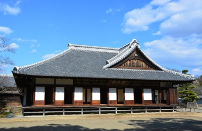弘道館