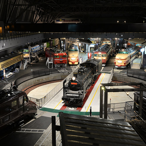 鉄道博物館