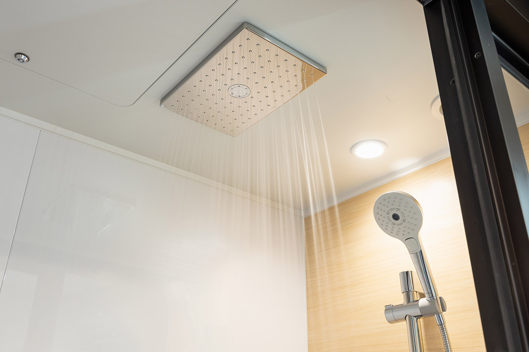 Superior Single (Shower Booth)